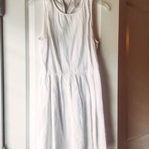 White GAP linen dress